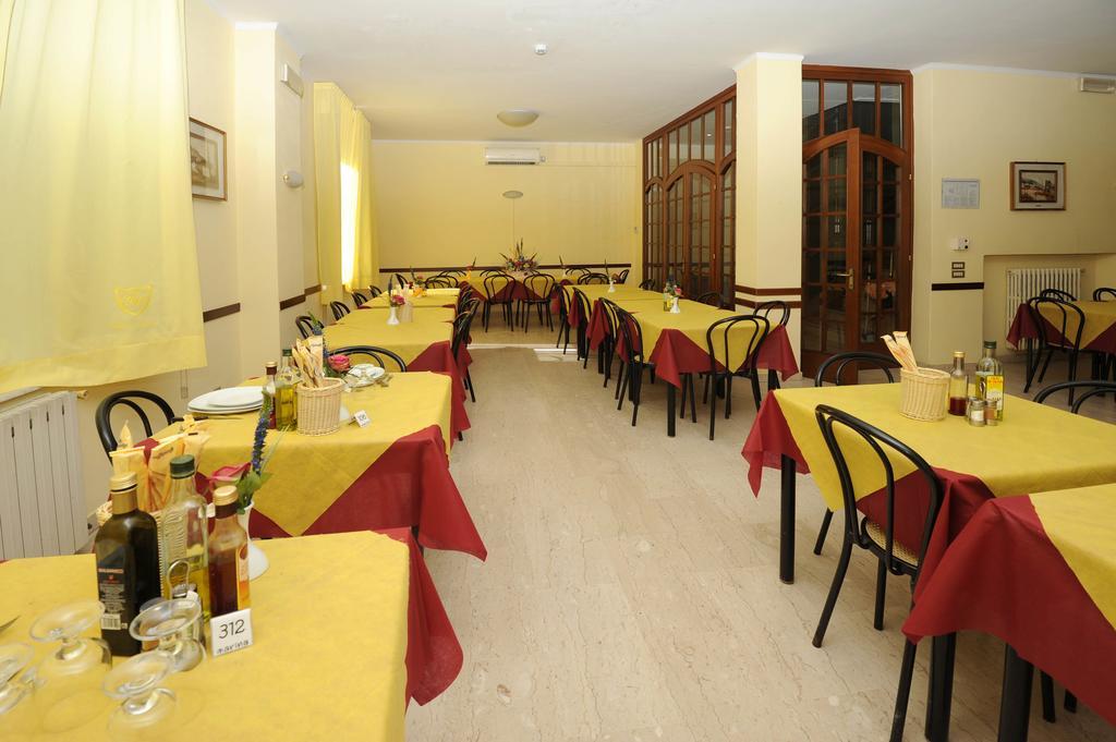 Hotel Marina Montecatini Terme Exterior foto